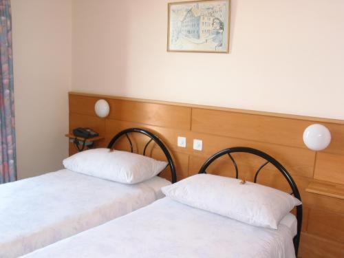 Hotel Du Val Cernier Bilik gambar